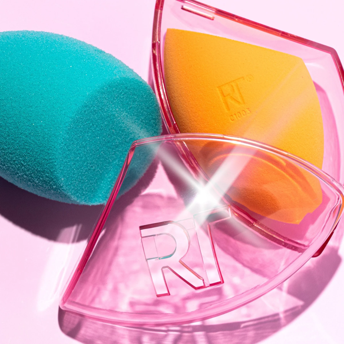 Set of 2 Sponges with Case Rt Real Techniques Limited Edition Chic Dreams Sponge Set 0106