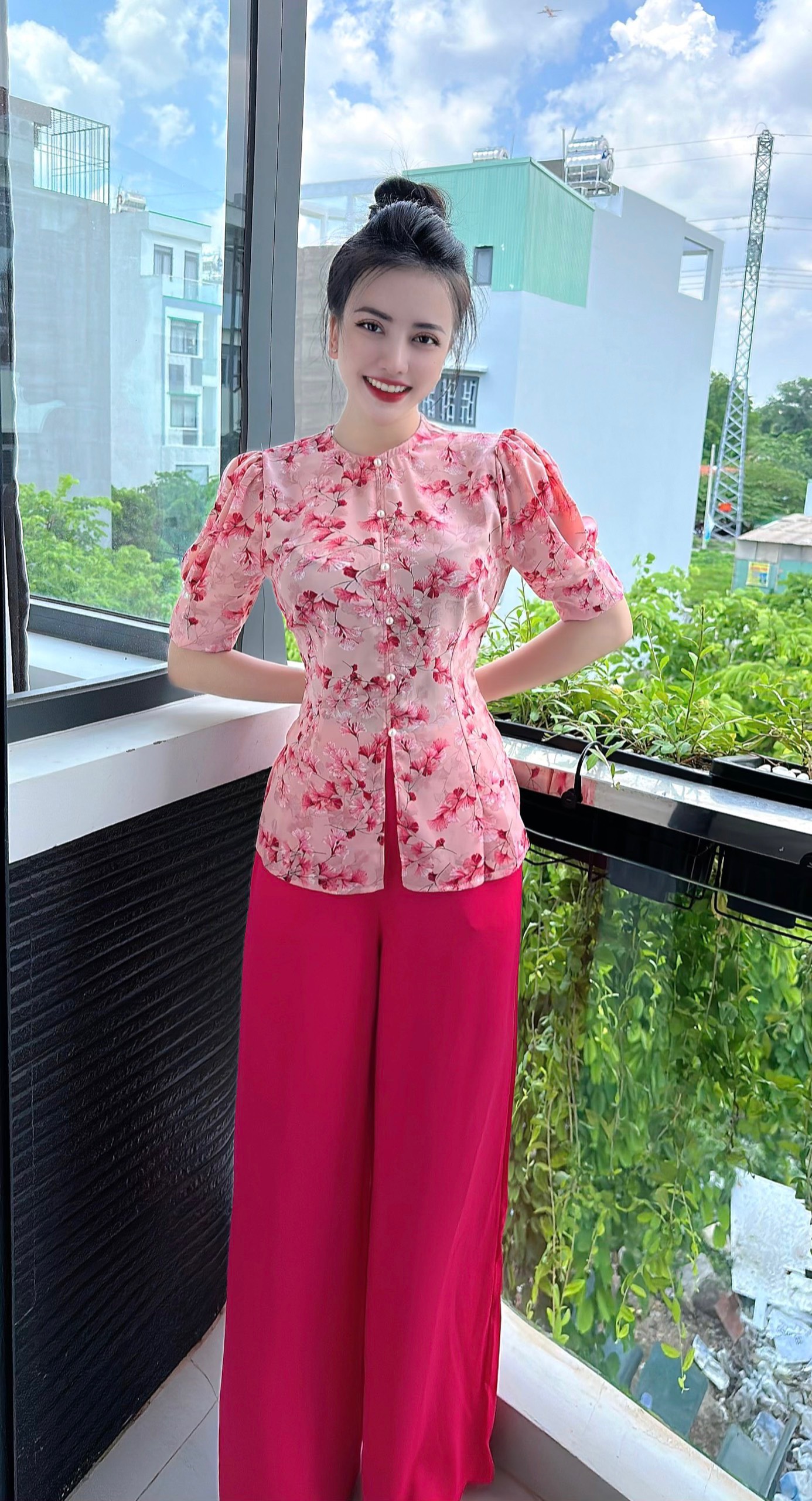 BỘ BÀ BA LỤA HOA 3D TAY PHỒNG