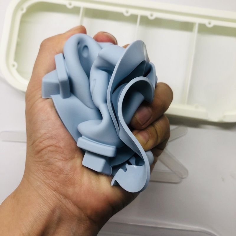 Khuôn làm kem silicon có nắp kèm que