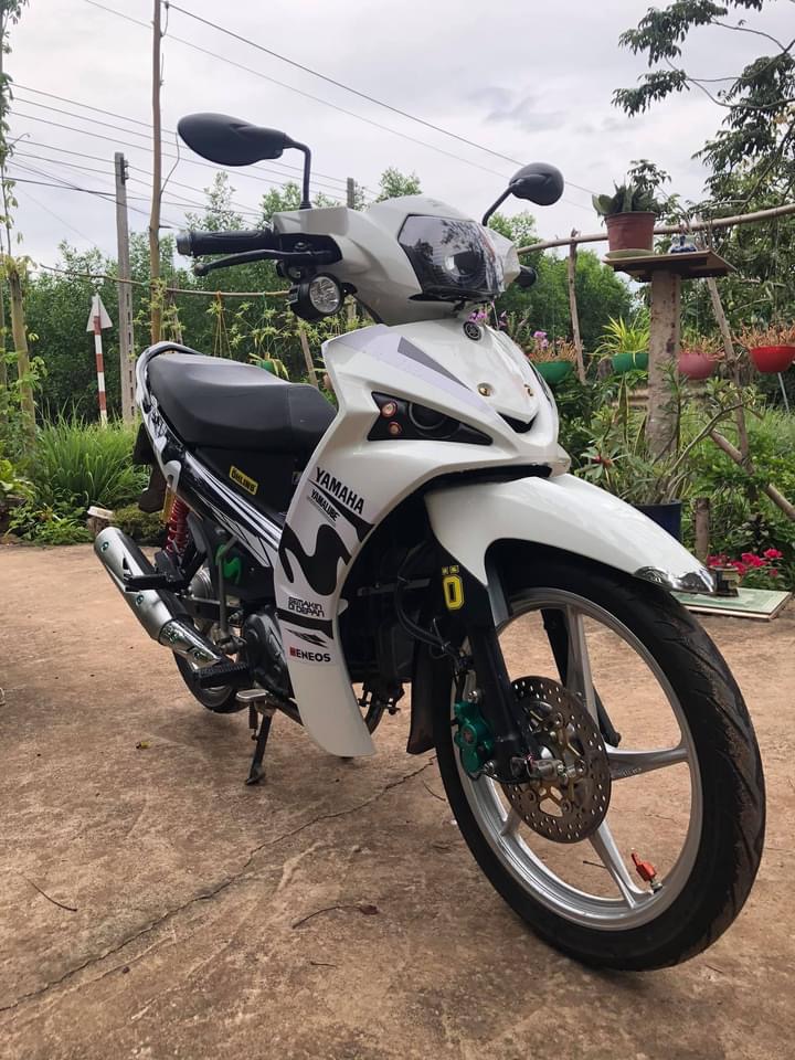 Tem sirius fi trắng đen movi