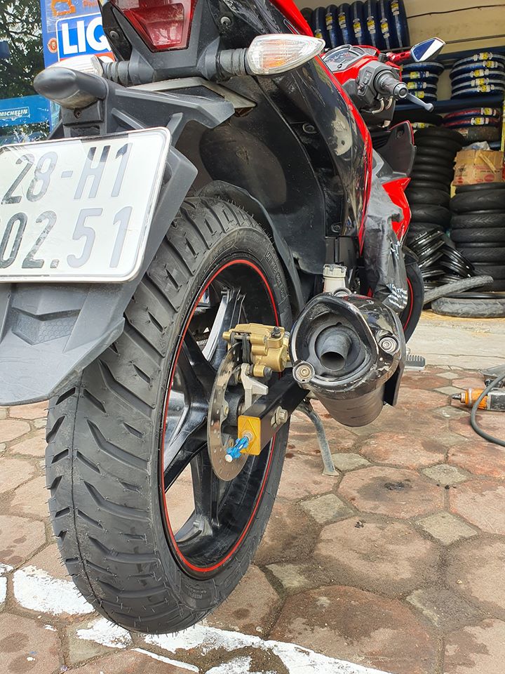 Lốp/vỏ xe máy Michelin 150/60-17 Pilot Street 2