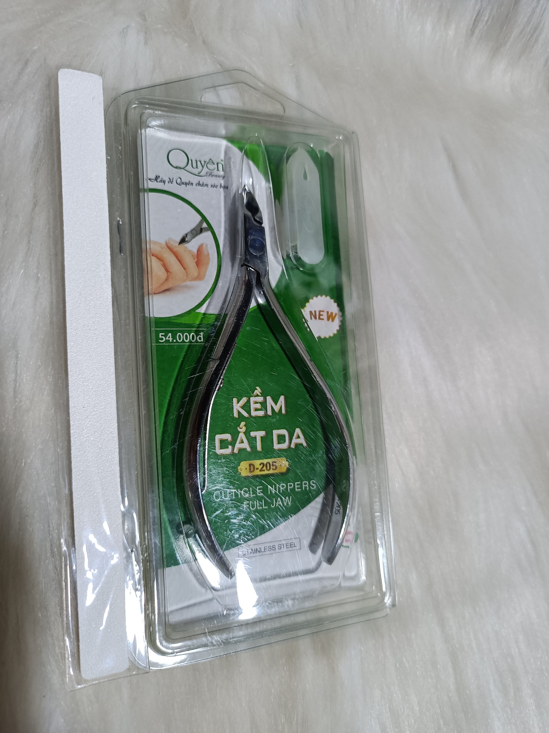 Kềm cắt da QUYÊN màu bạc