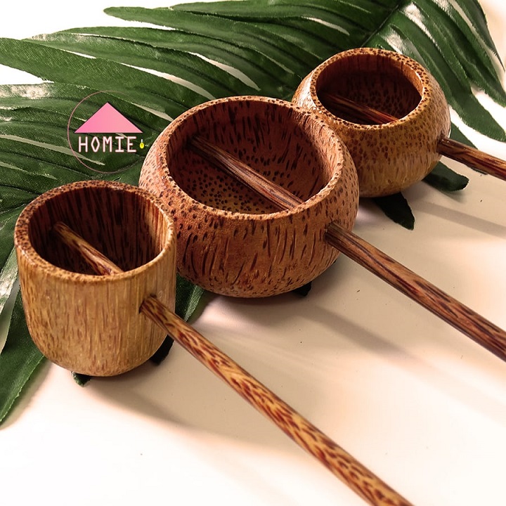 Gáo múc rượu múc nước chấm bằng dừa