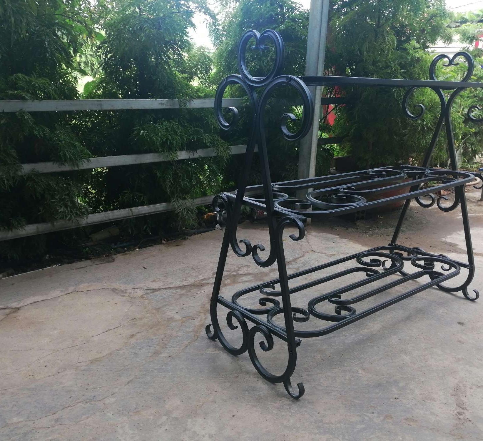 kệ để dày dép nghệ thuật