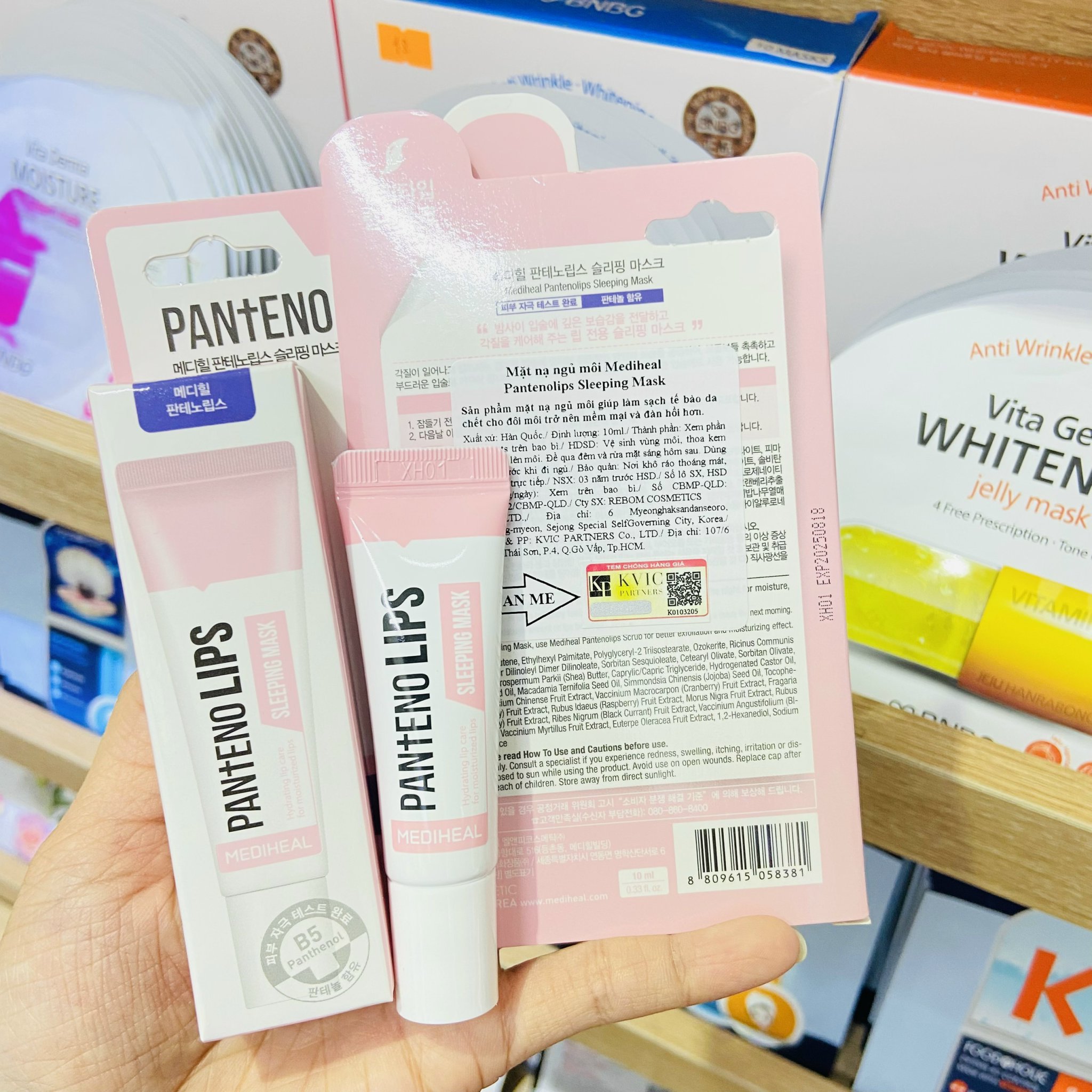 Dưỡng  thâm môi Labocare Panteno Lips healssence