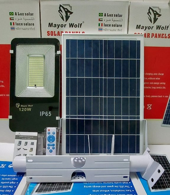 Đèn đường mayor wolf 120w -tấm pin 530x350x17mm2- pin 28000mah. bảo hành chính hãng 24 tháng, pin 5 năm.