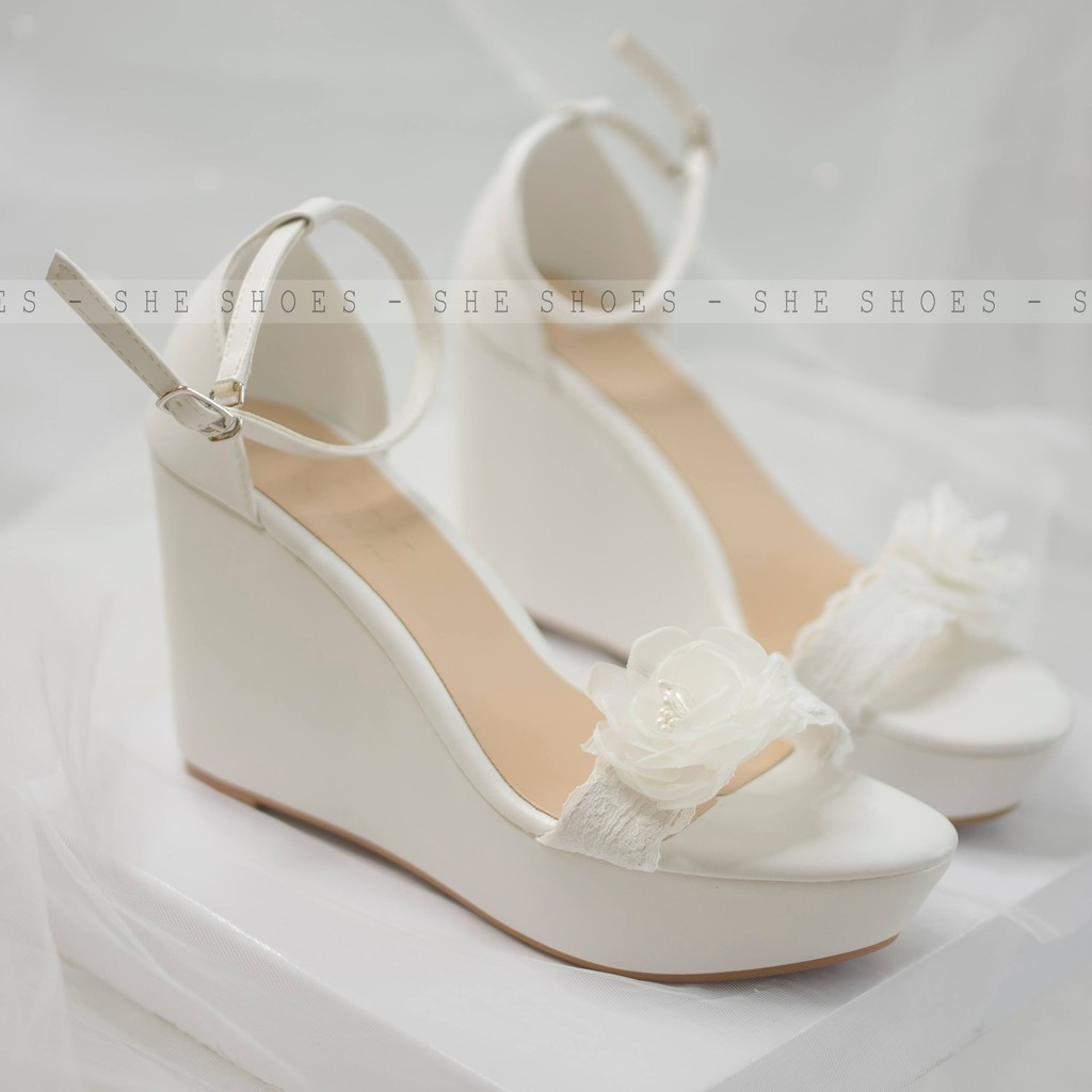 Sandal xuồng trắng sandal nữ xinh ren đính bông 9p, độc quyền SHE SHOES