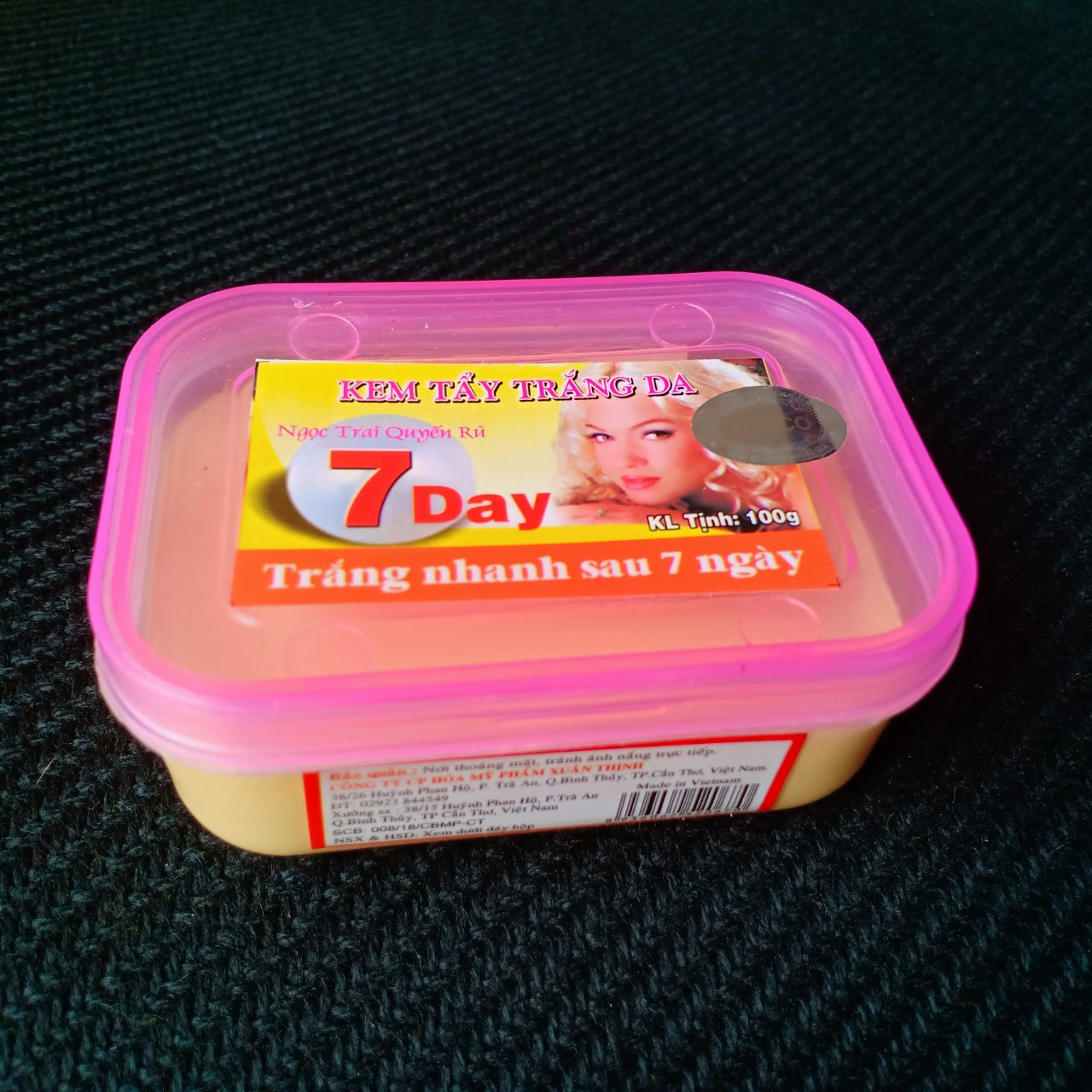 Kem dưỡng trắng da toàn thân 7 Day