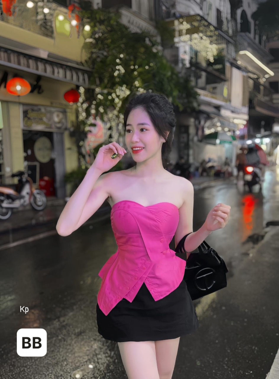 Áo ống phối nút có mút ngực vạt nhọn chéo siêu sang