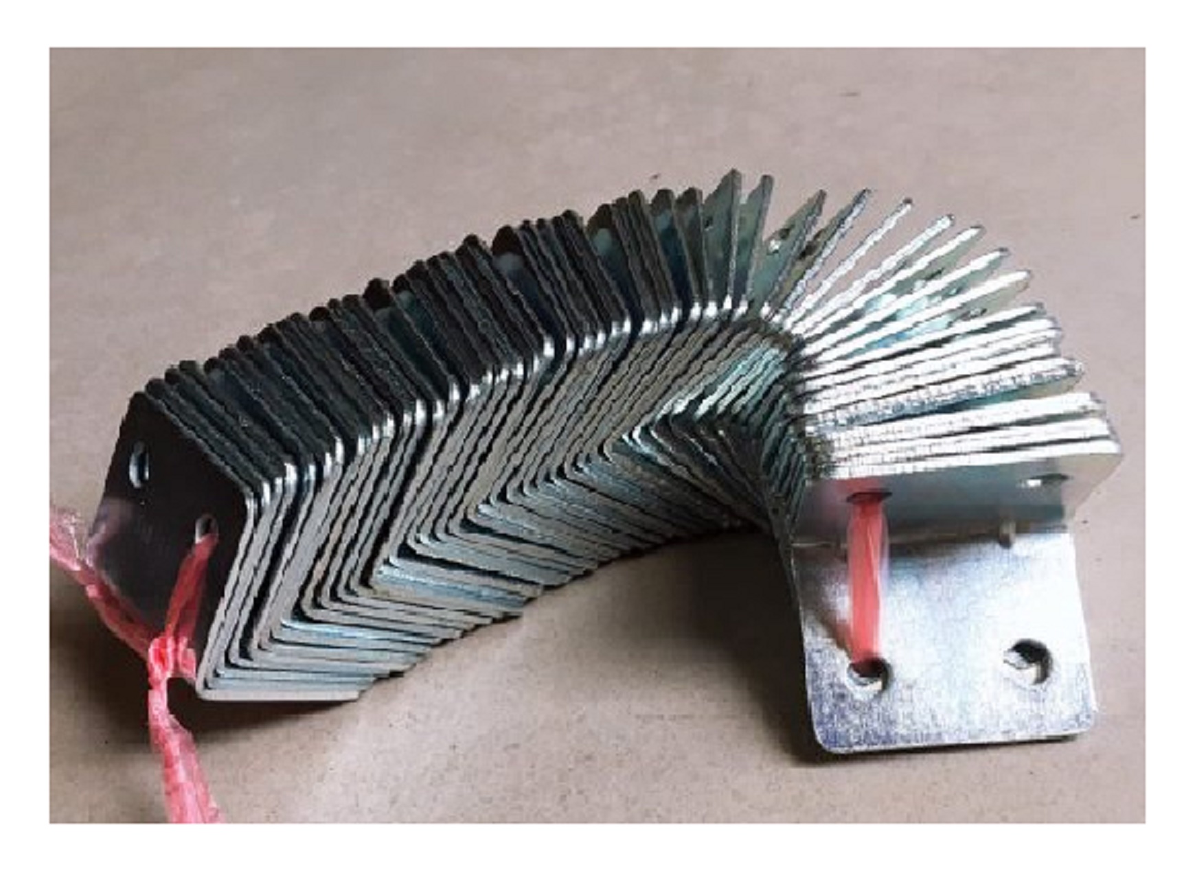100 cái Pas ke góc sắt 20mm  x 20mm