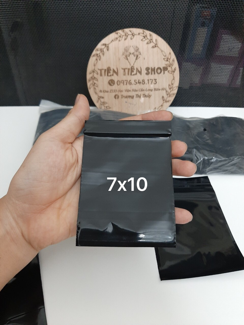 Gói 100c túi zip đen to chọn size