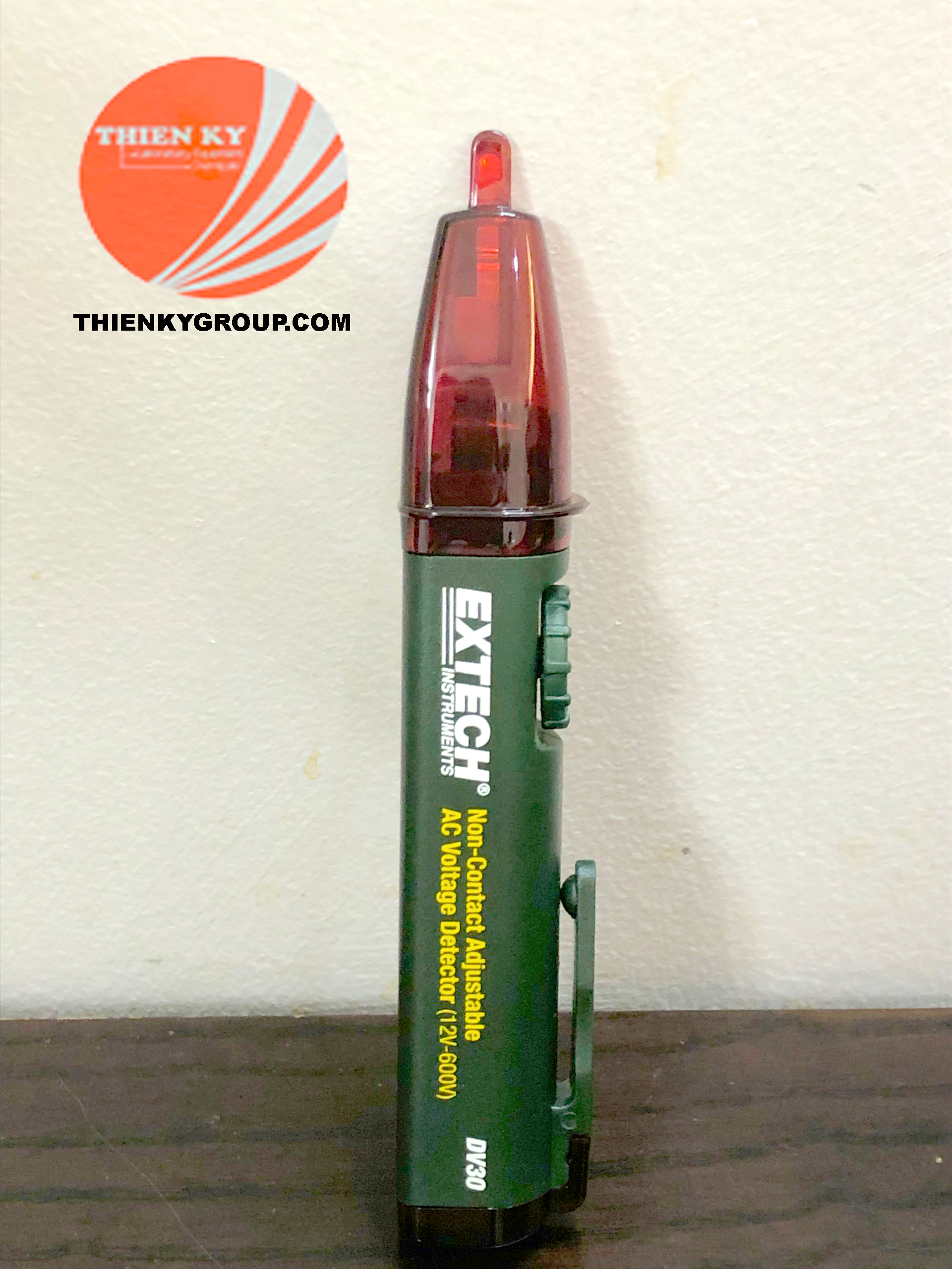 Bút thử điện Extech DV30
