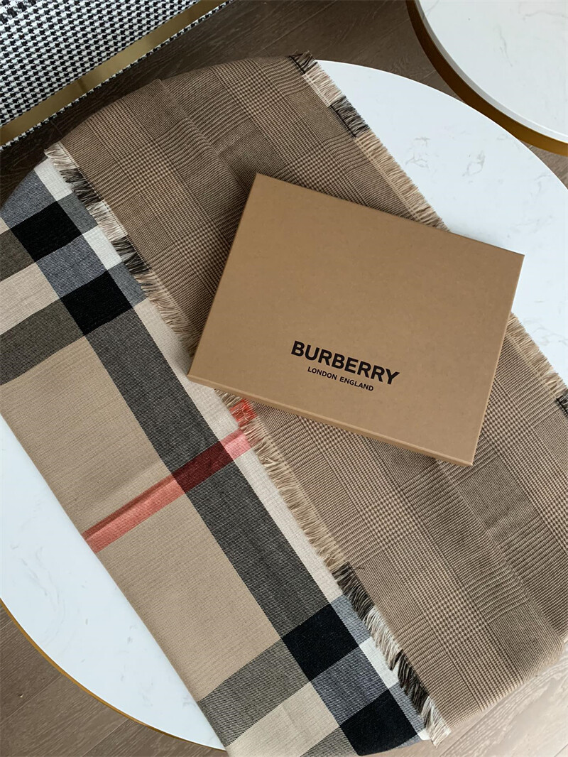 Khăn choàng nữ burberrys mới Khăn choàng Cashmere in hai mặt sang trọng khăn quàng cổ nữ thương hiệu ấm áp khăn choàng khăn choàng mềm mại v