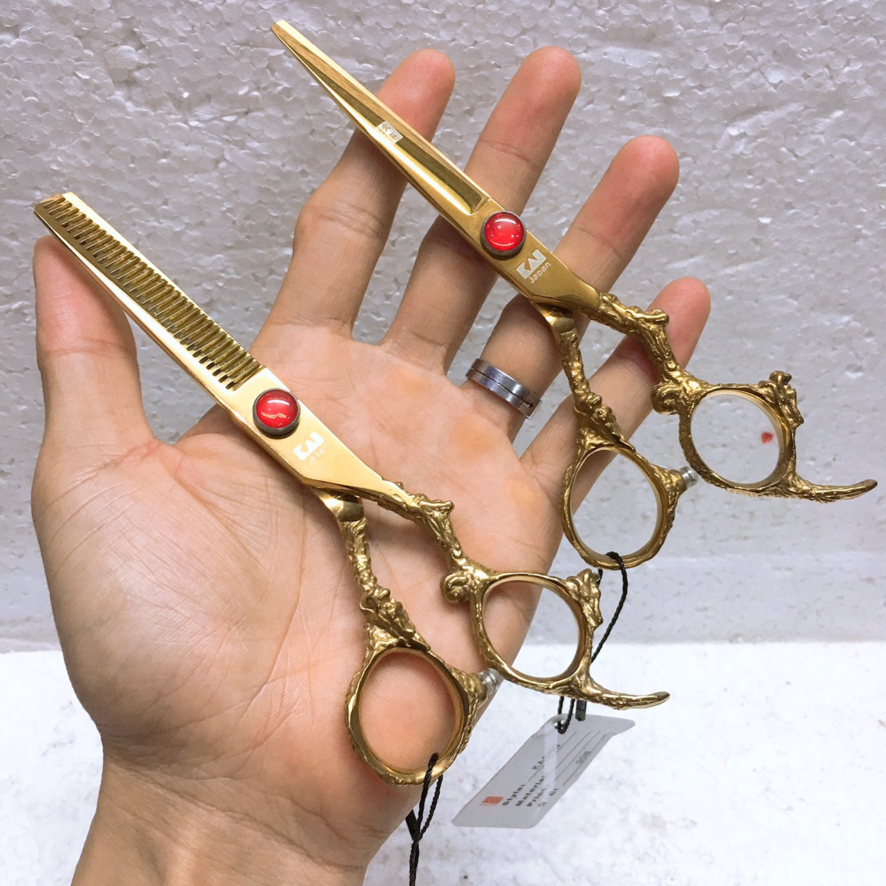 Kéo cắt tóc, Bộ Kéo Cắt Tóc - Bộ Kéo Cắt Tỉa Tóc Cao Cấp Nhật Bản Kèm Bao Kéo Da Cao Cấp KASHO-VQ2.