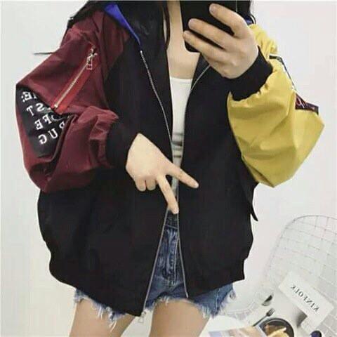 [HCM][P1] Áo khoác dù nữ phối 2 tay 2 màu đẹp - Áo khoác chống nắng nữ - Áo khoác nữ giá rẻ - Áo khoát nữ -áo khoát đẹp - Áo khoác gió nữ - áo khoác dù nữ - áo khoát dù nữ - áo khoác nữ đen - áo khoác đẹp - áo khoác nỉ