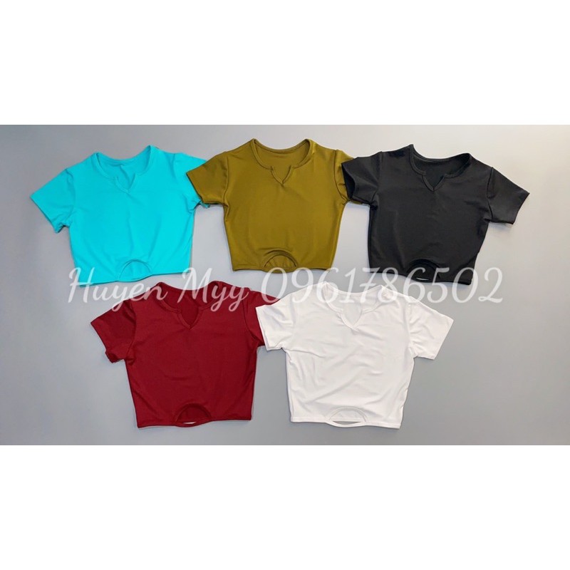 Áo Croptop Khoét Cổ V