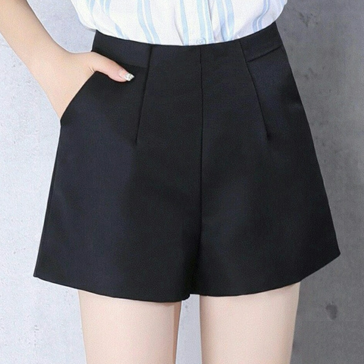 Quần short cạp cao gen bụng khóa chìm vải tuyết mưa cao cấp