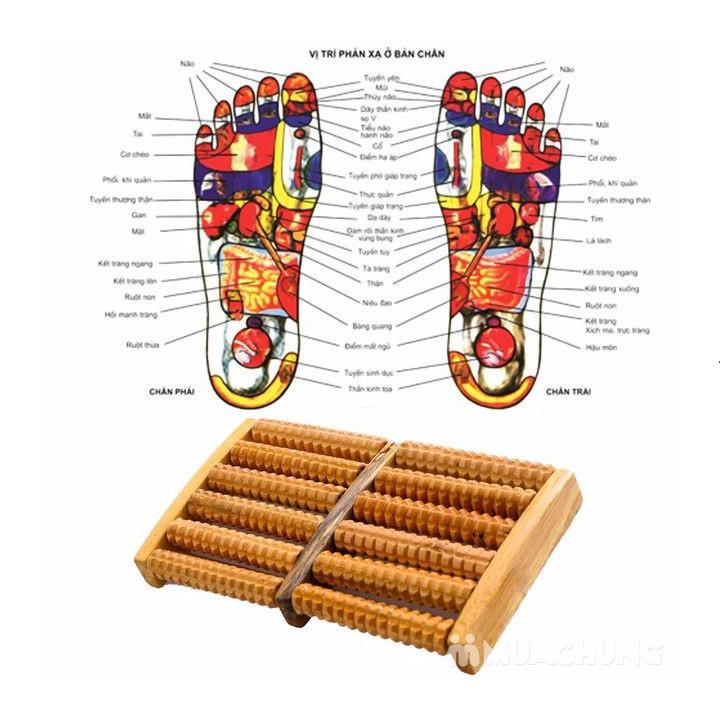 Bàn gỗ lăn chân Massage 6 hàng Y Tế
