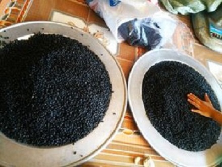 Đậu đen lòng xanh 1kg
