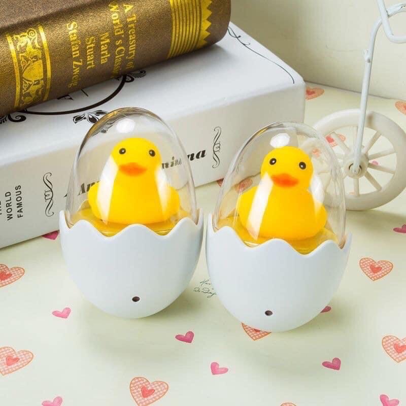 Đèn ngủ cảm ứng - vịt vàng siêu hót