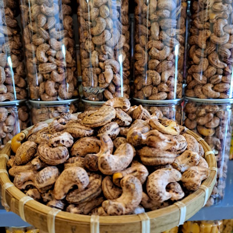 Hạt Điều Lụa Rang Muối Loại Nguyên Size Lớn Hũ 500gr