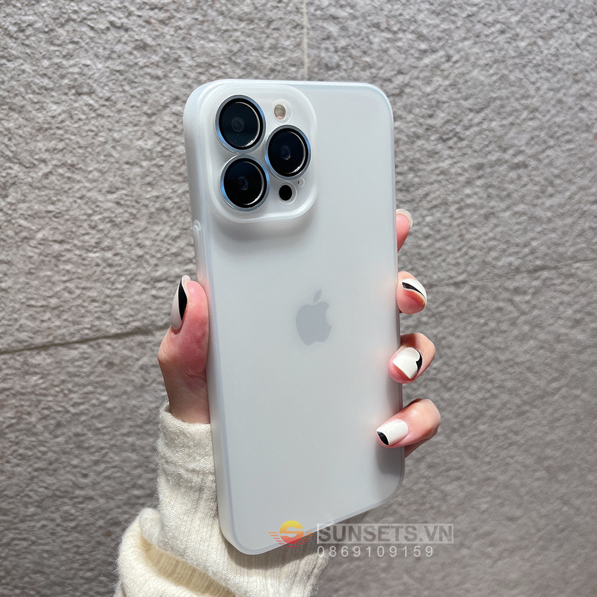 Ốp lưng iphone 11/ 11 pro/ 12/ 13/ 14 pro max nhám siêu mỏng bảo vệ camera