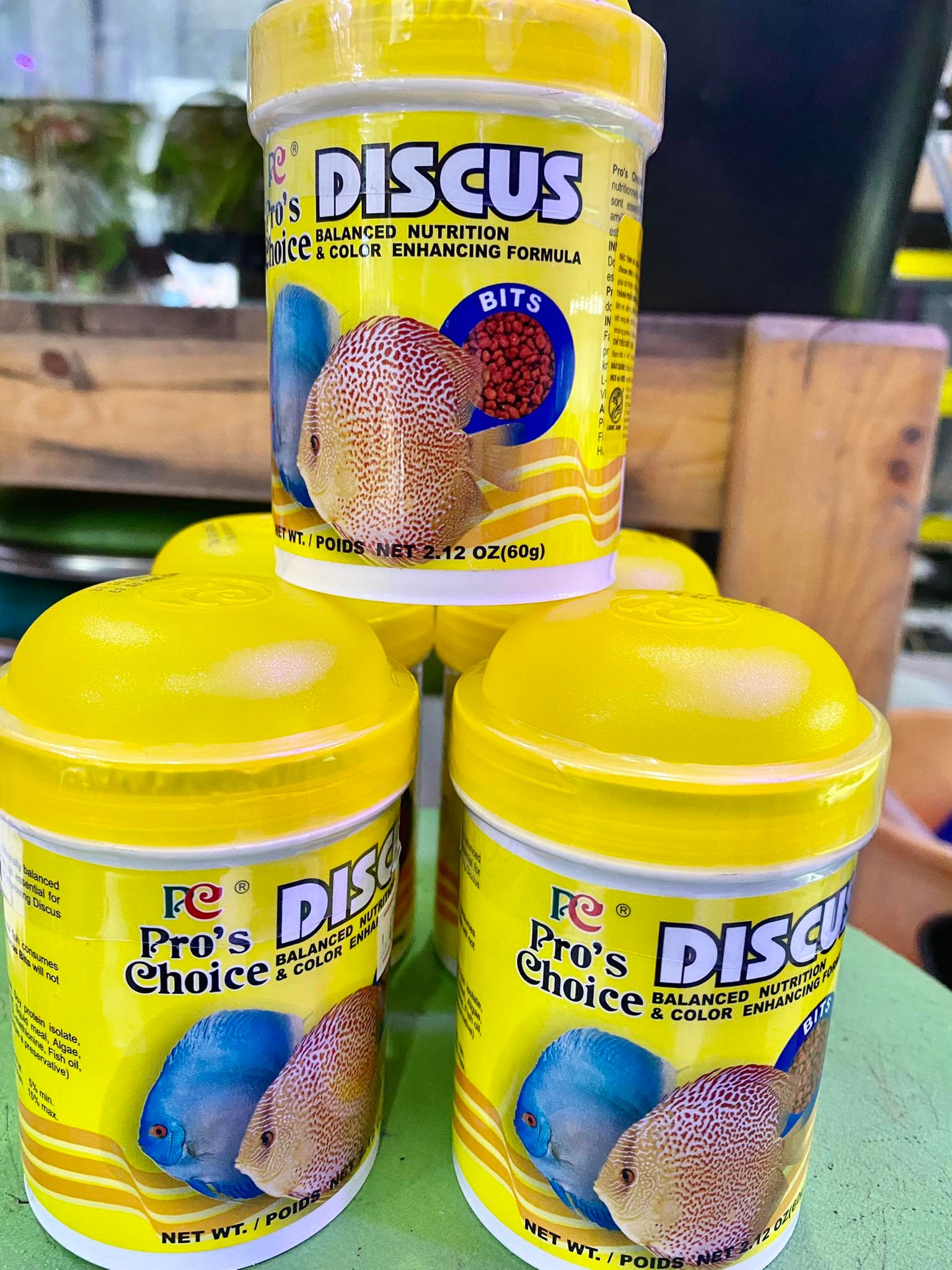 Thức ăn cho cá dĩa Discus