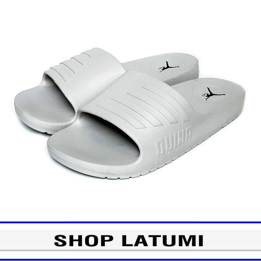 Dép quai ngang Nam Nữ thời trang cao cấp Latumi TA2504 phong cách đơn giản nhưng vẫn hiện đại (Xám) giá rẻ