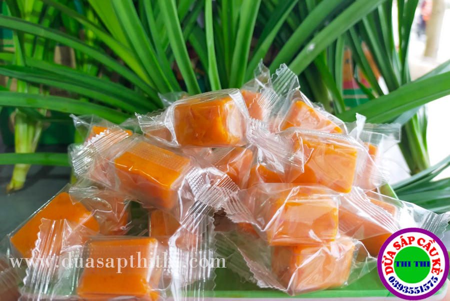 150gr Kẹo Dừa Sáp Vị Gấc