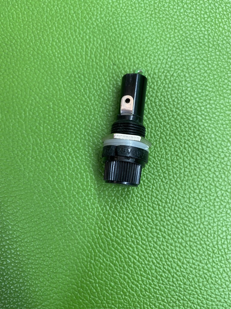 Đế/vỏ cầu chì ống 5.5x30mm FUSE (loại lớn)