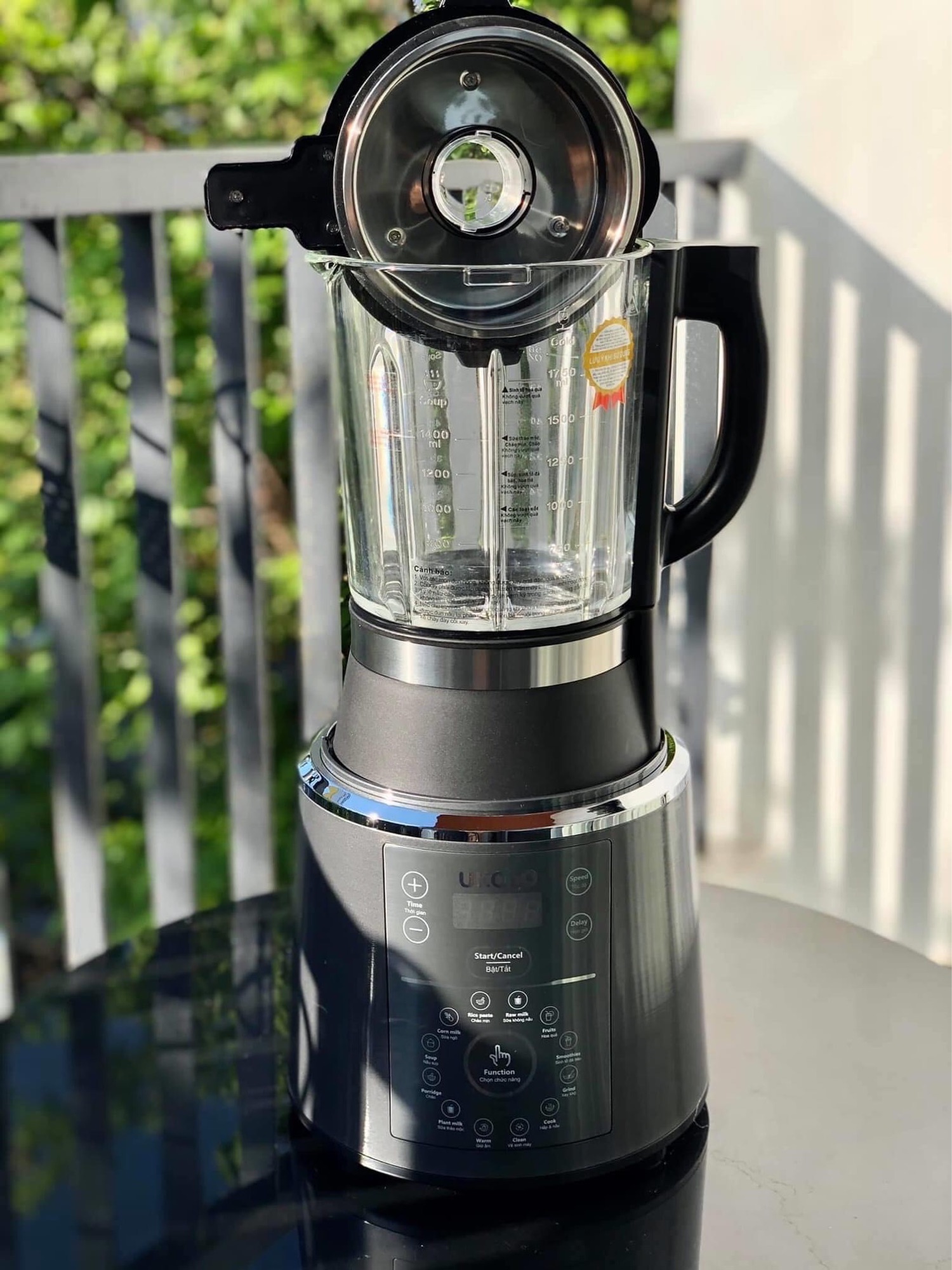 Máy làm sữa hạt Ukoeo pr5+ bản 2020 nắp inox
