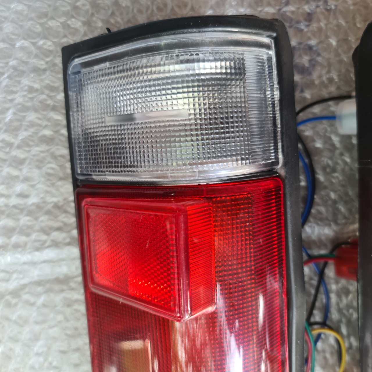 Đèn hậu Suzuki Carry, Su Cóc 7 chỗ (Giá 1 Chiếc) OEM
