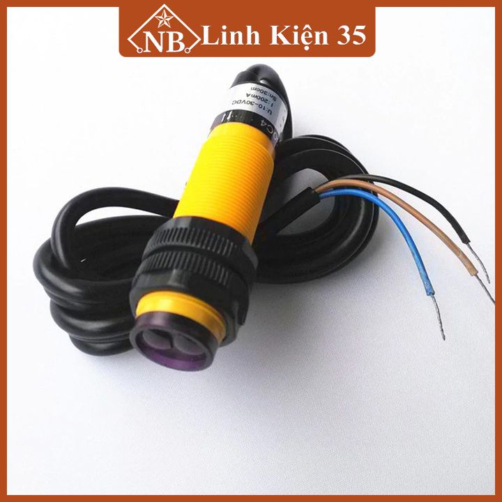 Cảm biến khoảng cách 30CM E3F-DS30Y1 220VAC