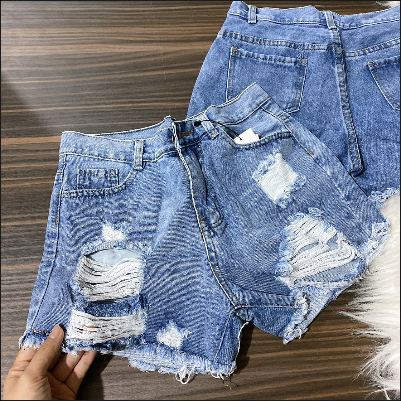 Quần short jean nữ rách 2/2  HAI BÊN r-10