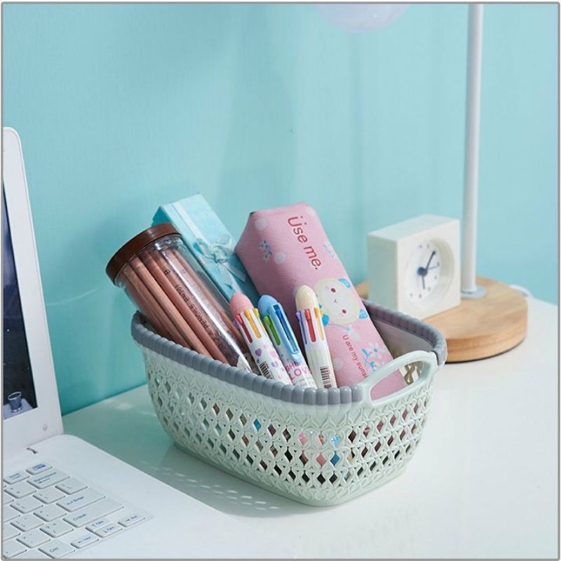 Rổ nhựa giả mây- Giỏ nhựa giả mây đan vintage siêu xinh  đựng đồ cute- màu ngẫu nhiên.