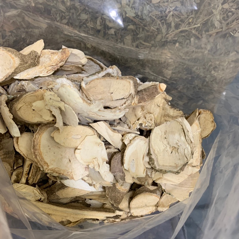 Rễ Đinh Lăng Khô ( Thái Lát 1kg)