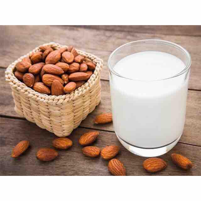 Hạnh Nhân Sống Tách Vỏ Làm Sữa 500g