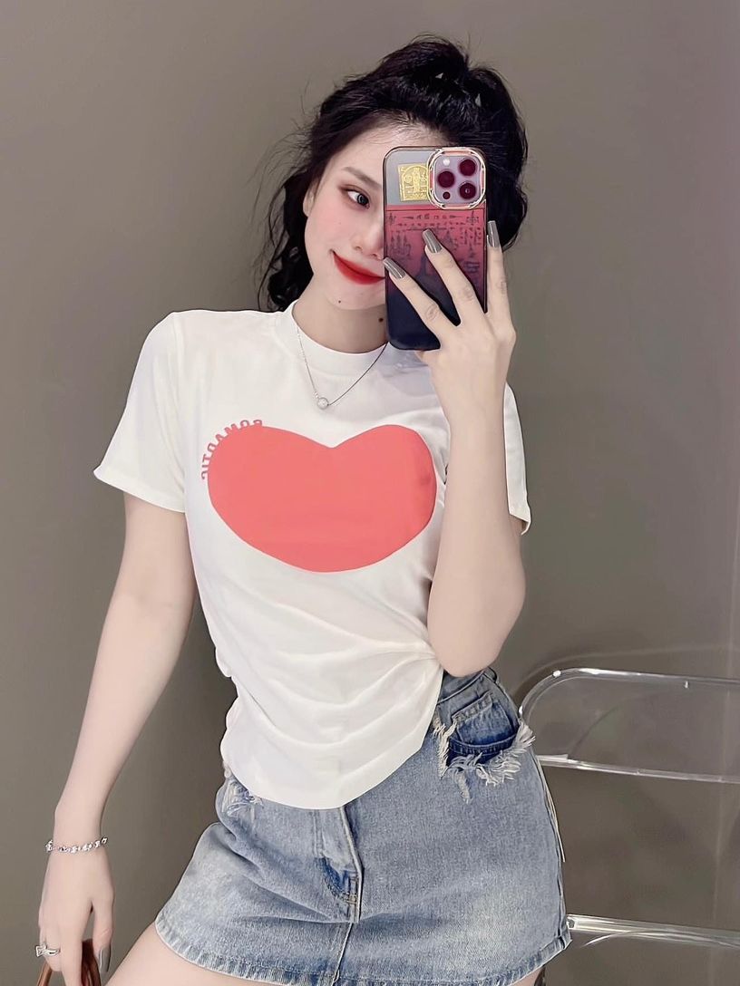 Áo thun dáng ôm nữ tay ngắn Trái Tim nổi phom dài baby tee