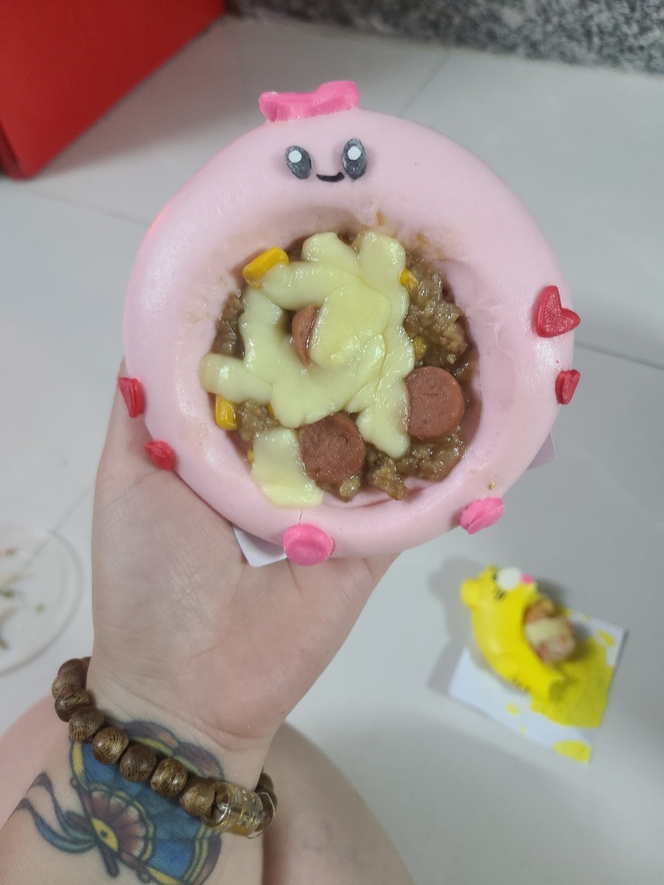 Bánh Pizza Xúc xích thịt bằm phô mai