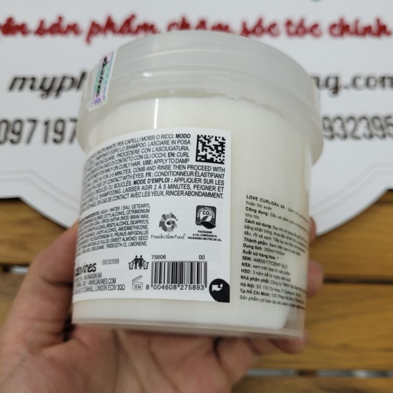 Dầu gội và xả cho tóc uốn DAVINES Love Curl 250ml