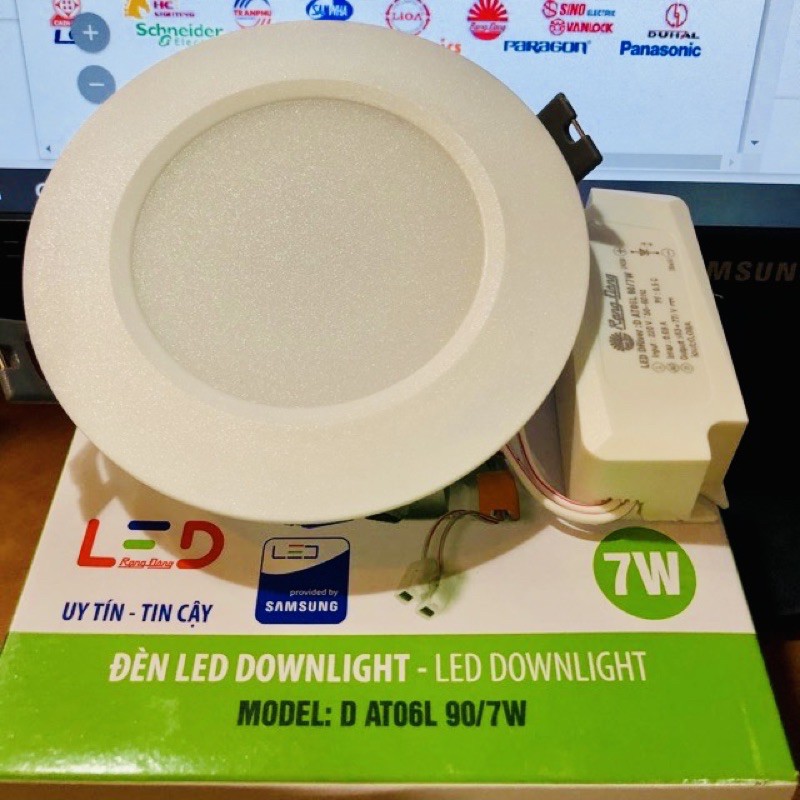 Đèn downlight rạng đông 7w,9w fi110,fi90 - âm trần đế nhựa