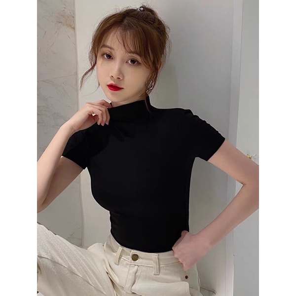 Áo thun kiểu cổ lọ croptop tay ngắn