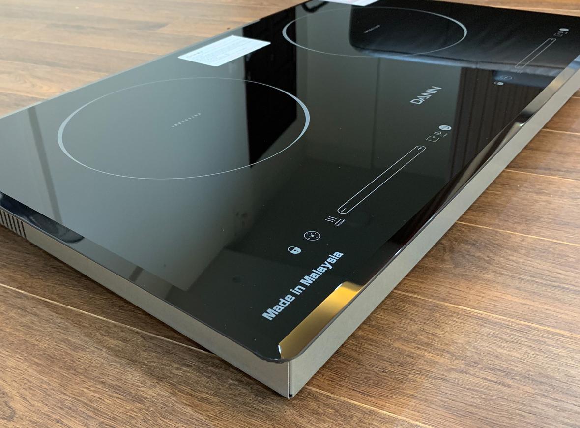 Bếp từ Dann IB626 BK