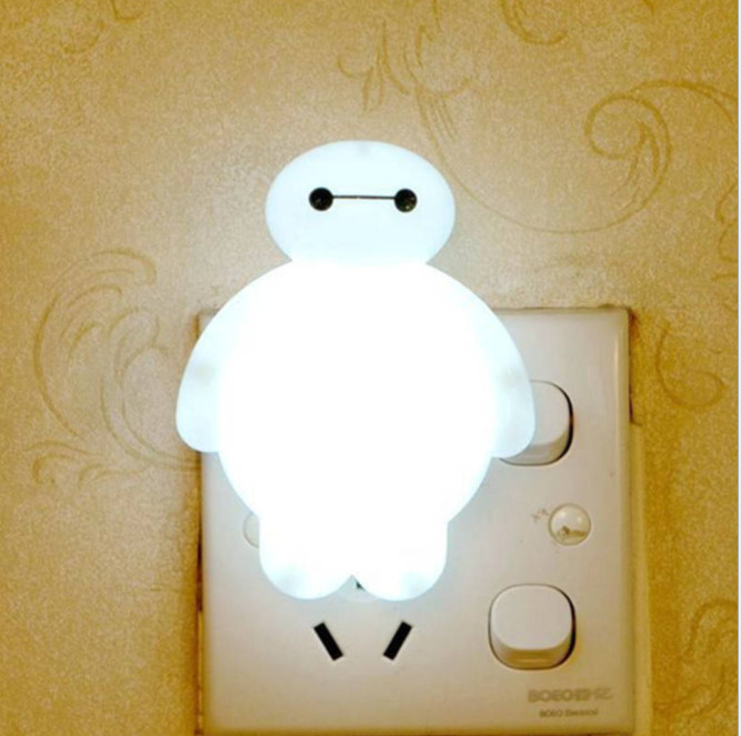 đèn ngủ baymax người tuyết