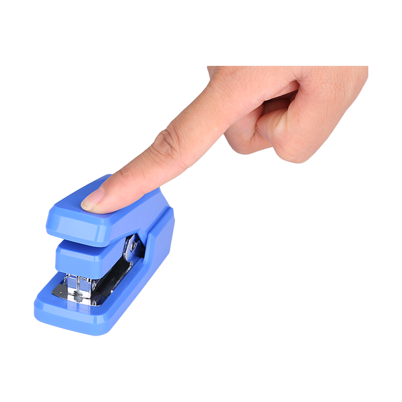 (1 Cái) Dập ghim trợ lực số 10 Deli - 15 tờ - E0273