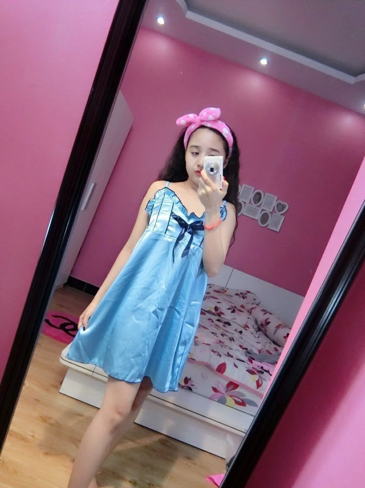 Đầm ngủ 2 dây phi lụa vải xịn mềm mịn