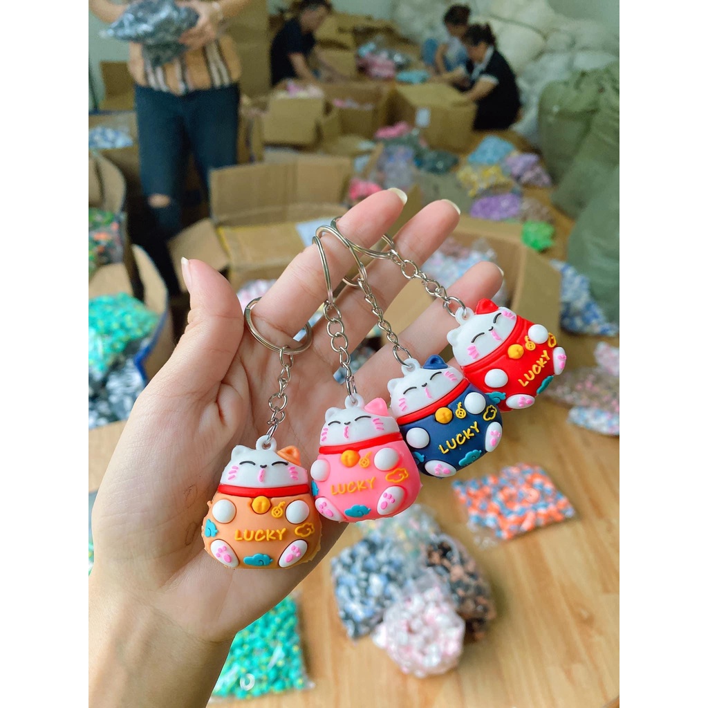Móc khóa nhiều hình dễ thương (giao màu ngẫu nhiên )