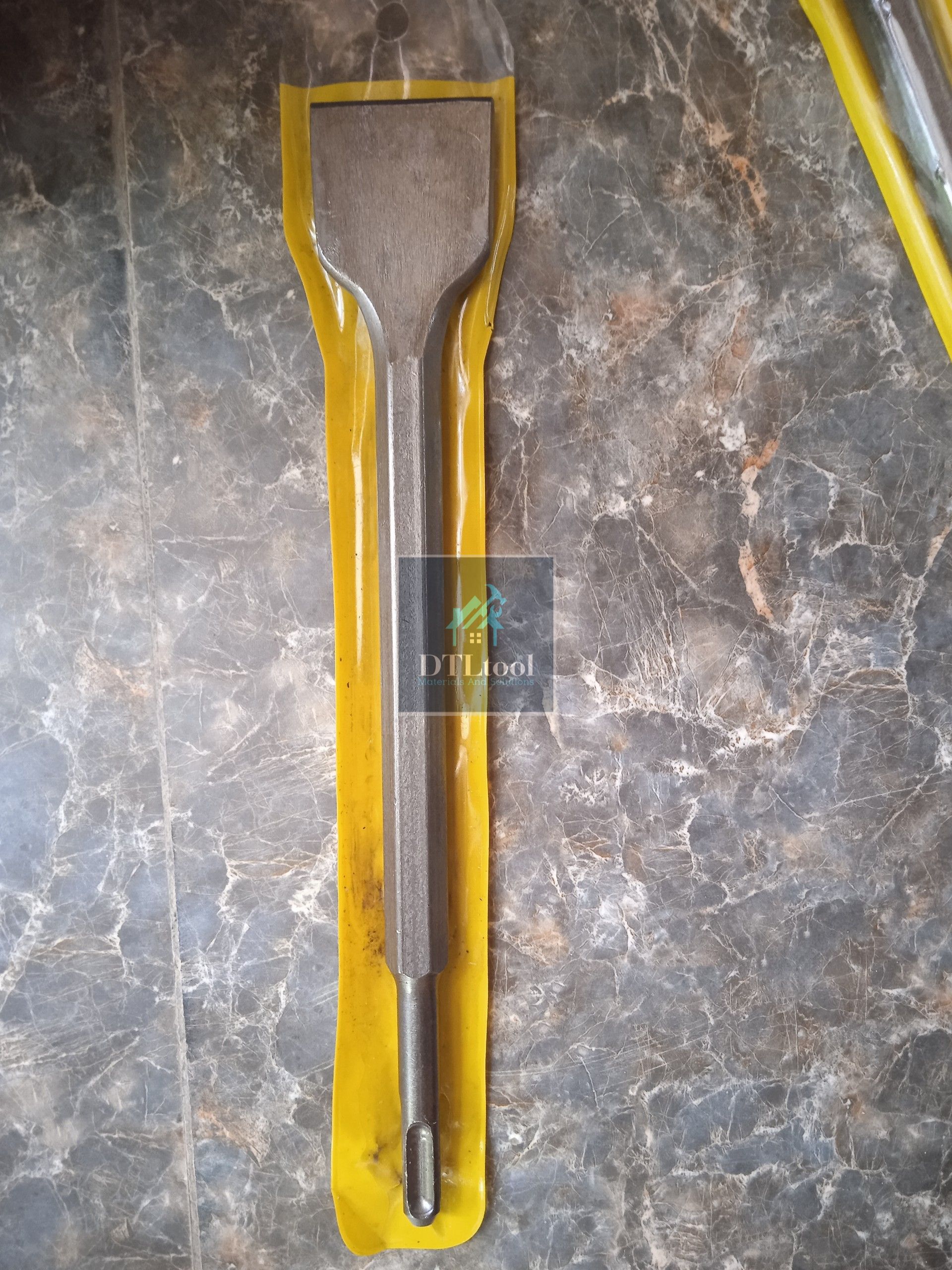 4 - 5cm flat concrete chisel. Concrete chisel, Mortar Board, floor tiles chisel, floor sheeting mortar