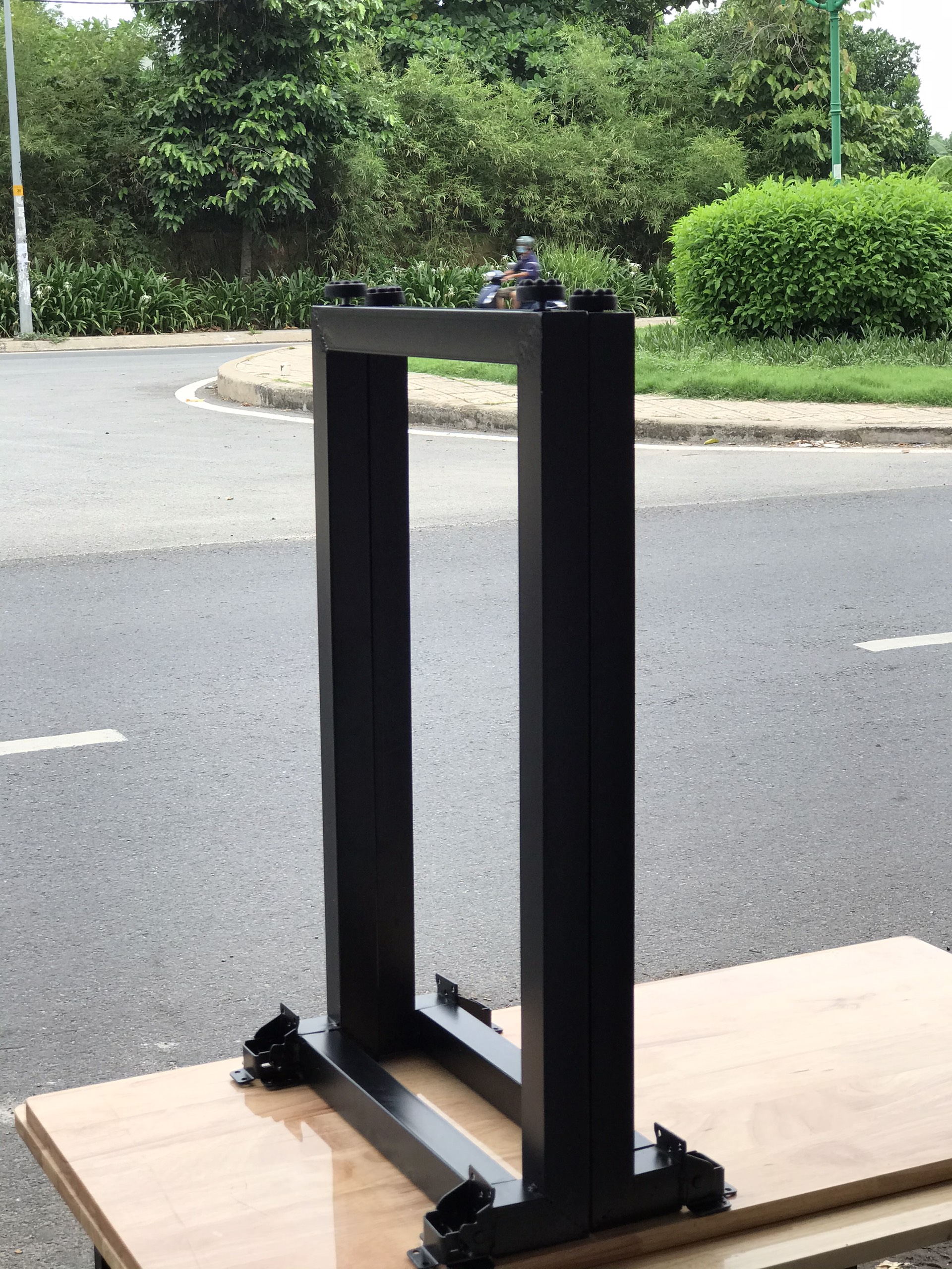 [ U xếp] Chân Bàn Gấp, Xếp Gọn Cao 72cm + Đế Su.