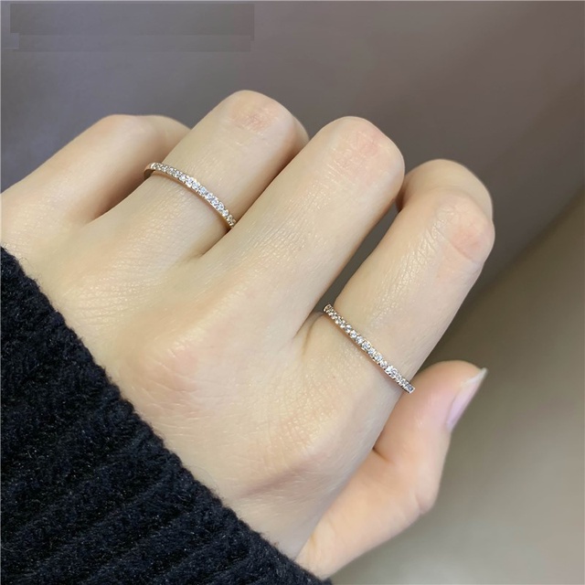 Nhẫn nữ 1 hàng đá nhỏ xinh chuẩn bạc ta